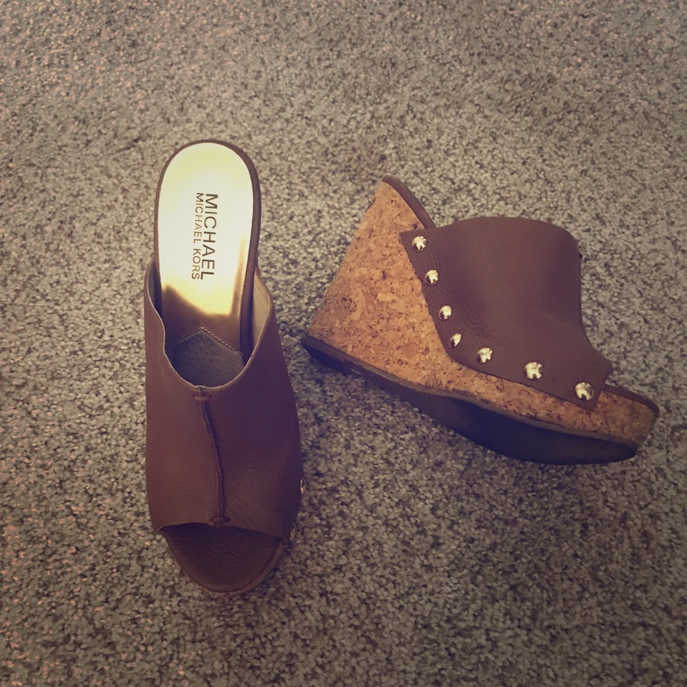 MK wedges